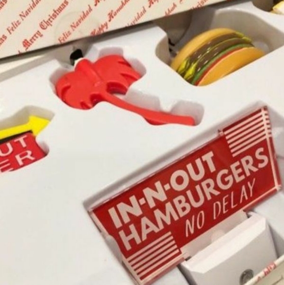 IN-N-OUT BURGERS Other - In-n-out Burgers String Lights